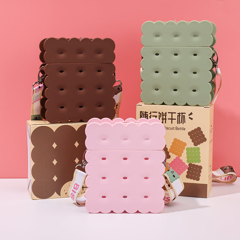 ¡Adorable botella de agua con galletas!