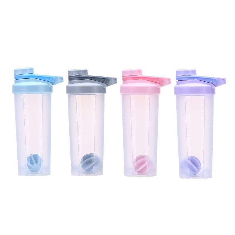 Botella agitadora con sticker de Kuromi – shaker fitness sin BPA con tapa antiderrames