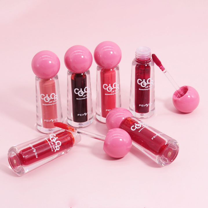 swatches de labiales Holybook aplicados en brazo mostrando pigmentos reales