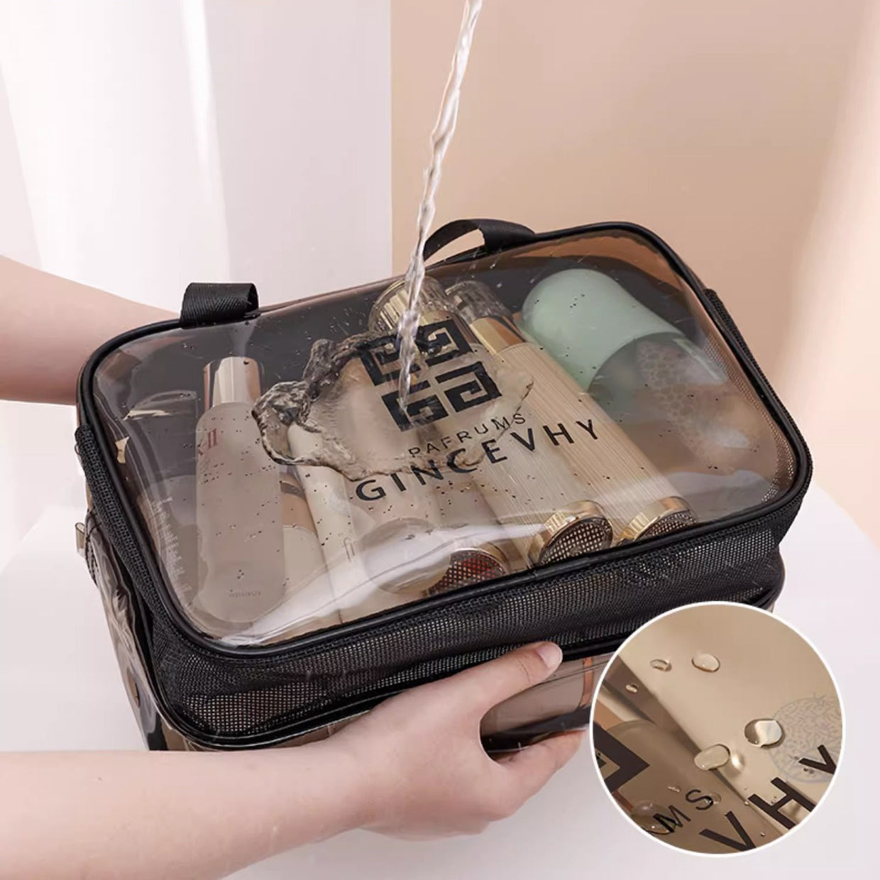 Detalle del material impermeable del neceser Holybook – resistente y fácil de limpiar