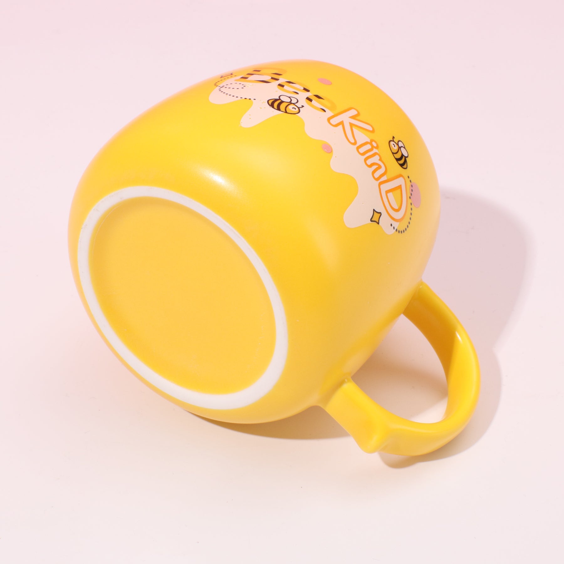 420 ml Taza De Abeja De Dibujos Animados Taza De Agua De Cerámica Con Tapa T Cuchara (Personalizado)