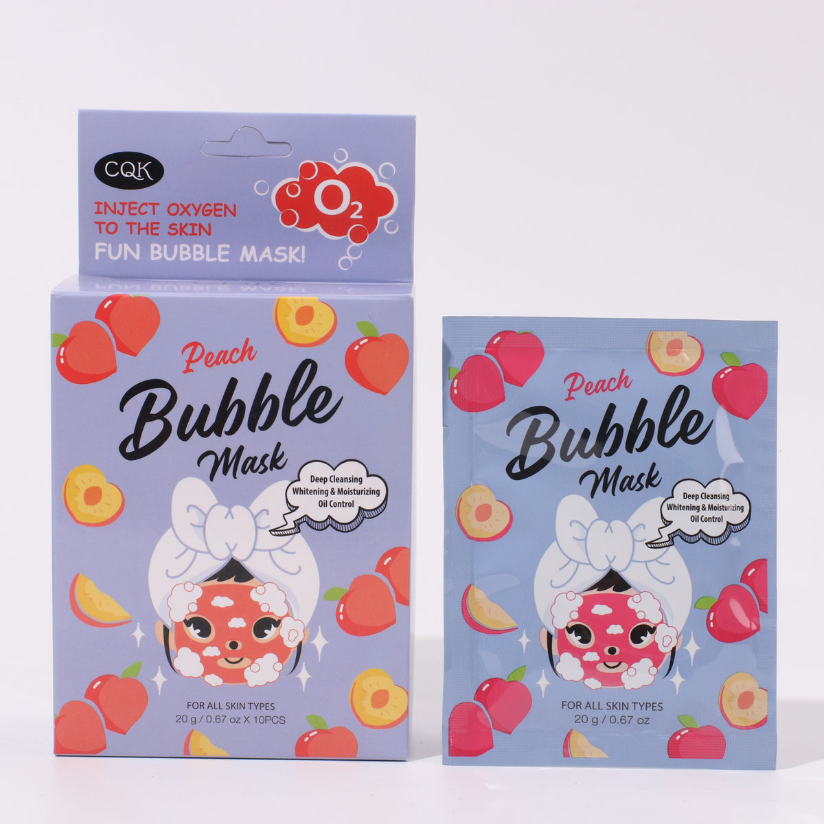 mascarilla burbuja de melocotón aplicada sobre el rostro generando espuma ligera y burbujeante