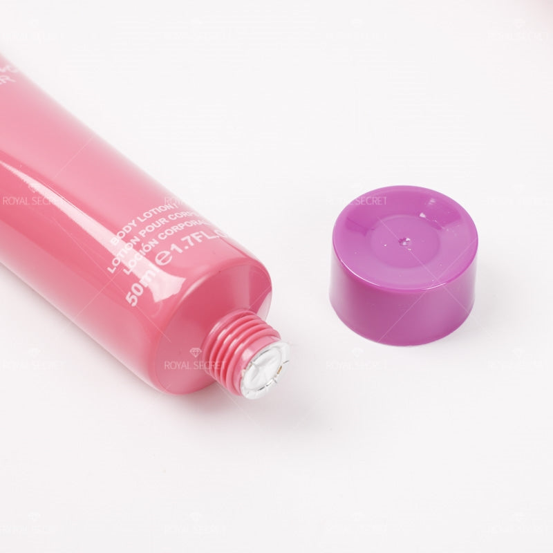 Conjunto de 4 piezas para mujer Gel de ducha + Loción corporal + Spray corporal + Perfume (Personalizado)