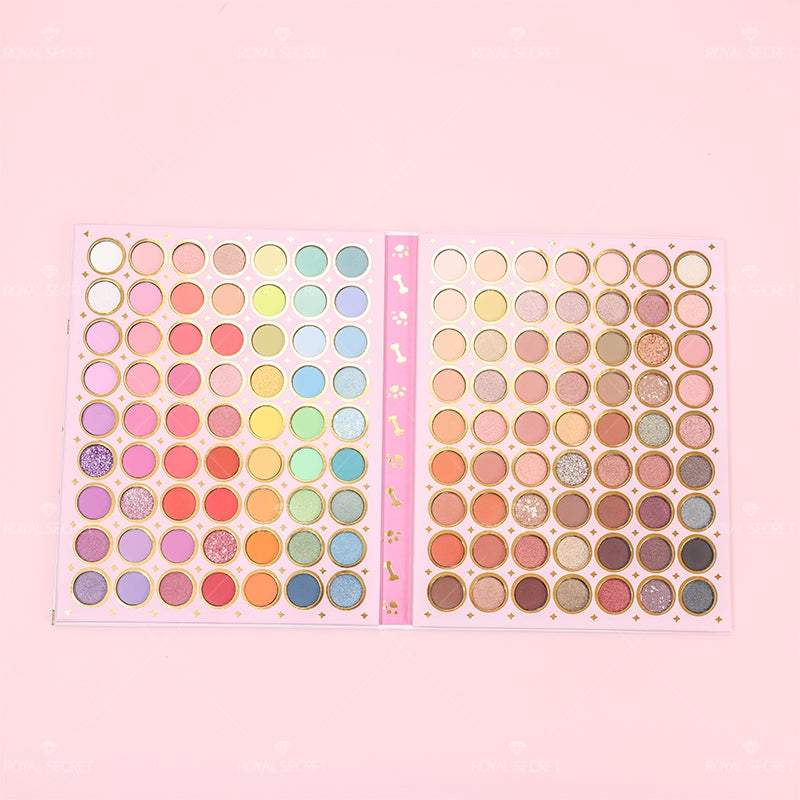 zoom a sombras glitter prensado y sombras metálicas con textura tridimensional