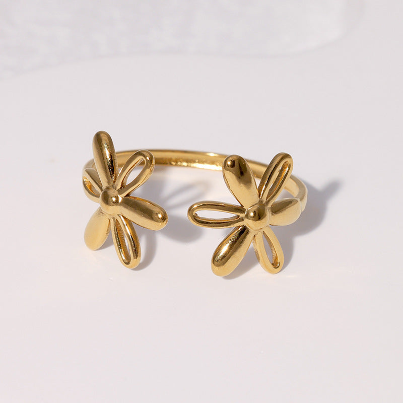 Anillo ajustable con diseño de margarita – joyería femenina Holybook en dorado y plateado
