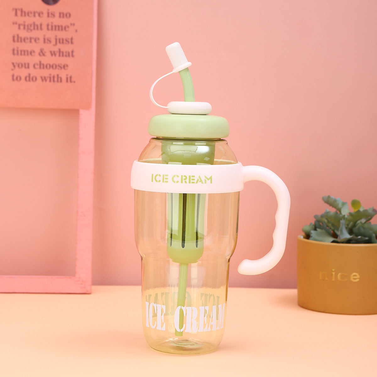Taza de Plástico Económica 1300ML Nueva Taza Portátil de Gran Capacidad Con Asa（Mayoreo）