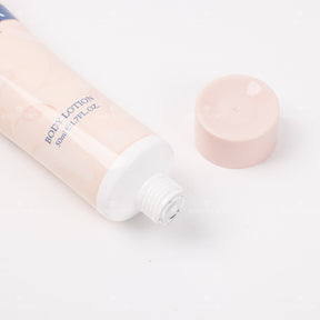 Conjunto de 4 piezas para mujer Gel de ducha + Loción corporal + Spray corporal + Perfume (Personalizado)