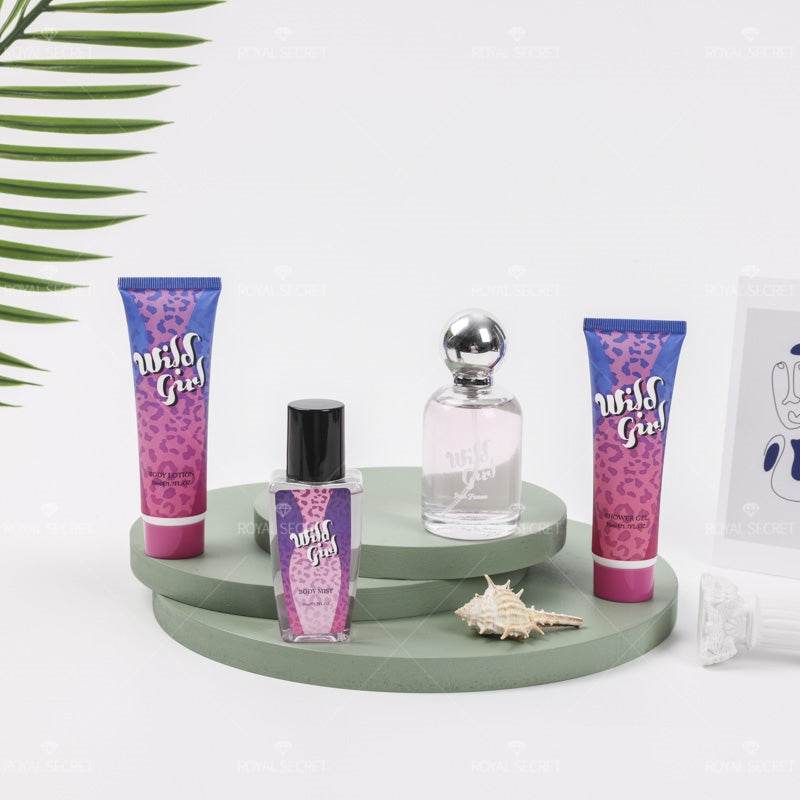 Conjunto de 4 piezas para mujer Gel de ducha + Loción corporal + Spray corporal + Perfume (Personalizado)