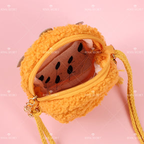 Bandolera De Felpa Con Forma De Fresa Lindo Bolso De Hombro（Mayoreo）