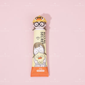 2 piezas Nueva crema de manos hidratante con esencia vegetal, paquete de dibujos animados (Personalizado)