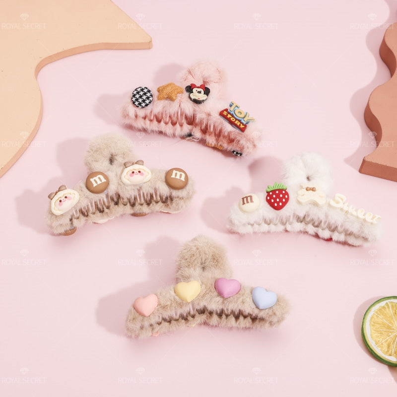 4 pcs Peluche accesorios de pelo cartoon hairpin (Personalizado)